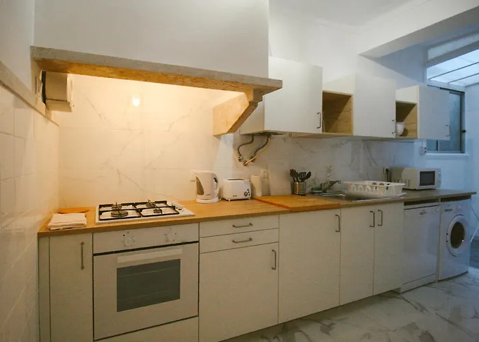 Queluz Residence Pansiyon *